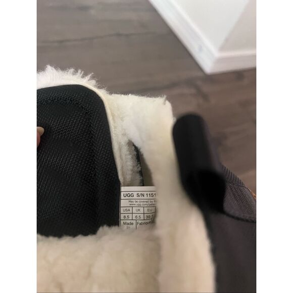 Ugg Adirondack Meridian Weather Rated -32ºC Boots size 11 - Picture 5 of 7